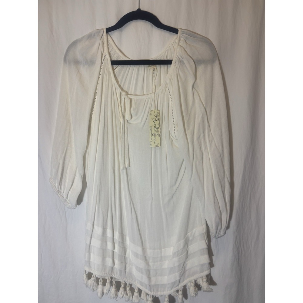Antilia Femme Cream Peasant Top Boutique NWT Large HH9